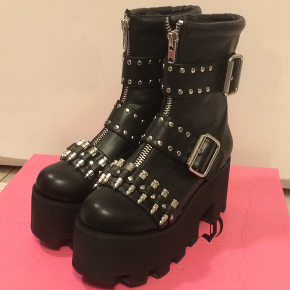 ❌SOLD❌Dolls Kill Charla Tedrick Loaded Ankle Boots - Picture 3 of 15